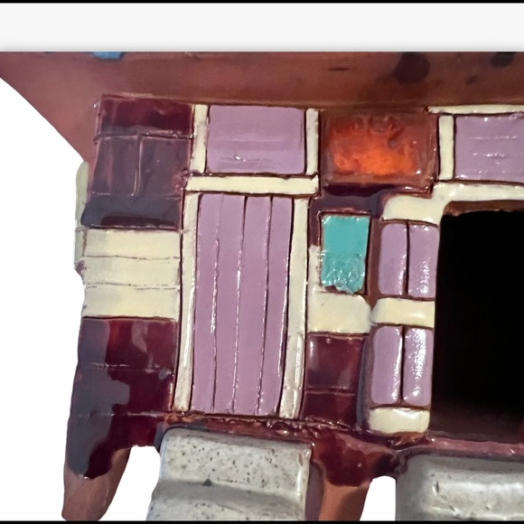 Miniature Ceramic House Sculpture – “Hot Roti” Caribbean Shack – Handmade Art - Picture 7 of 10